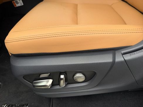 New 2026 Lexus LX 600 4WD w/ Luxury Package image 16