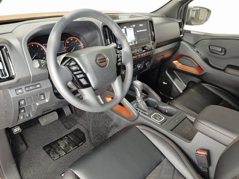 New 2026 Nissan Frontier PRO-4X w/ Pro Premium Package AWD/4WD image 15