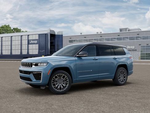 New 2026 Jeep Grand Cherokee L Summit AWD/4WD image 2