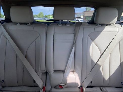 Used 2019 Lincoln Nautilus Reserve AWD/4WD image 28