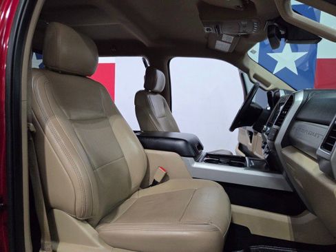 Used 2019 Ford F250 Lariat w/ Lariat Ultimate Package AWD/4WD image 74