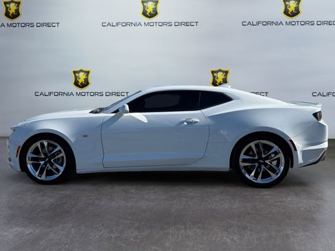 Used 2021 Chevrolet Camaro LT w/ RS Package image 2