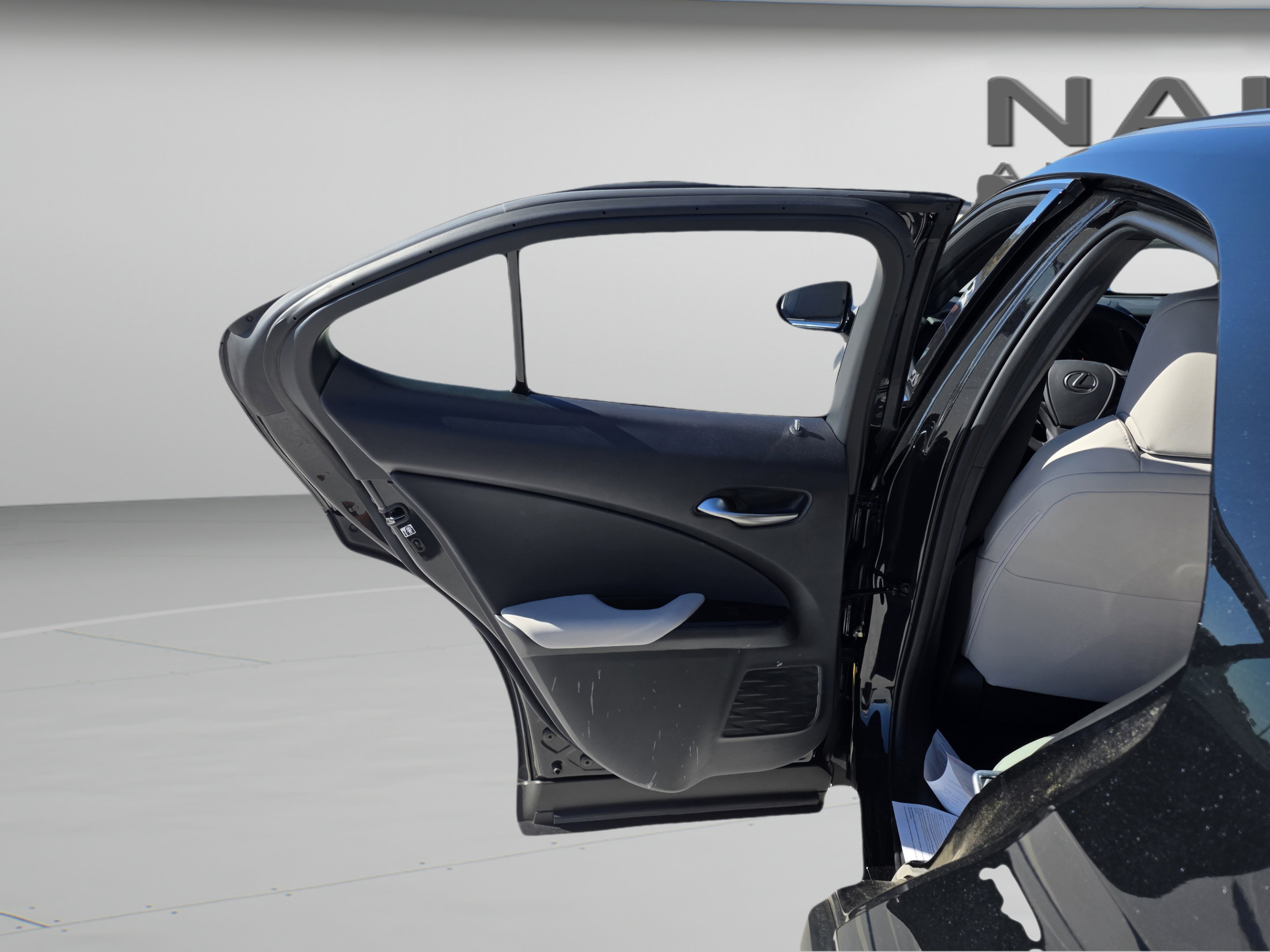 Used 2024 Lexus UX 250h FWD image 30