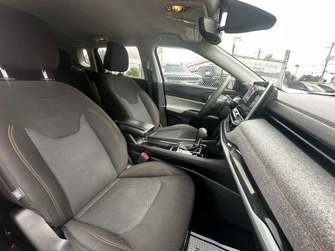 Used 2022 Jeep Compass Sport image 22