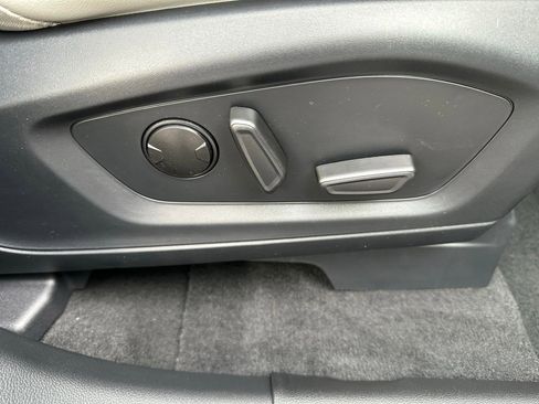 New 2026 Ford Explorer Active w/ Active Comfort Package image 45