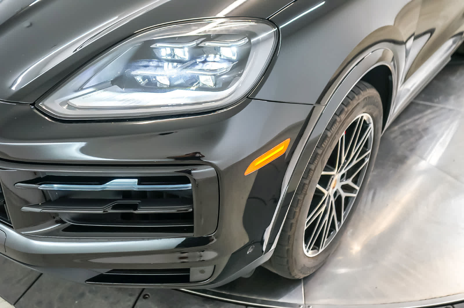 Certified 2026 Porsche Cayenne S AWD/4WD image 16