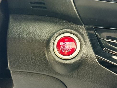 Used 2017 Honda Accord Sport image 16