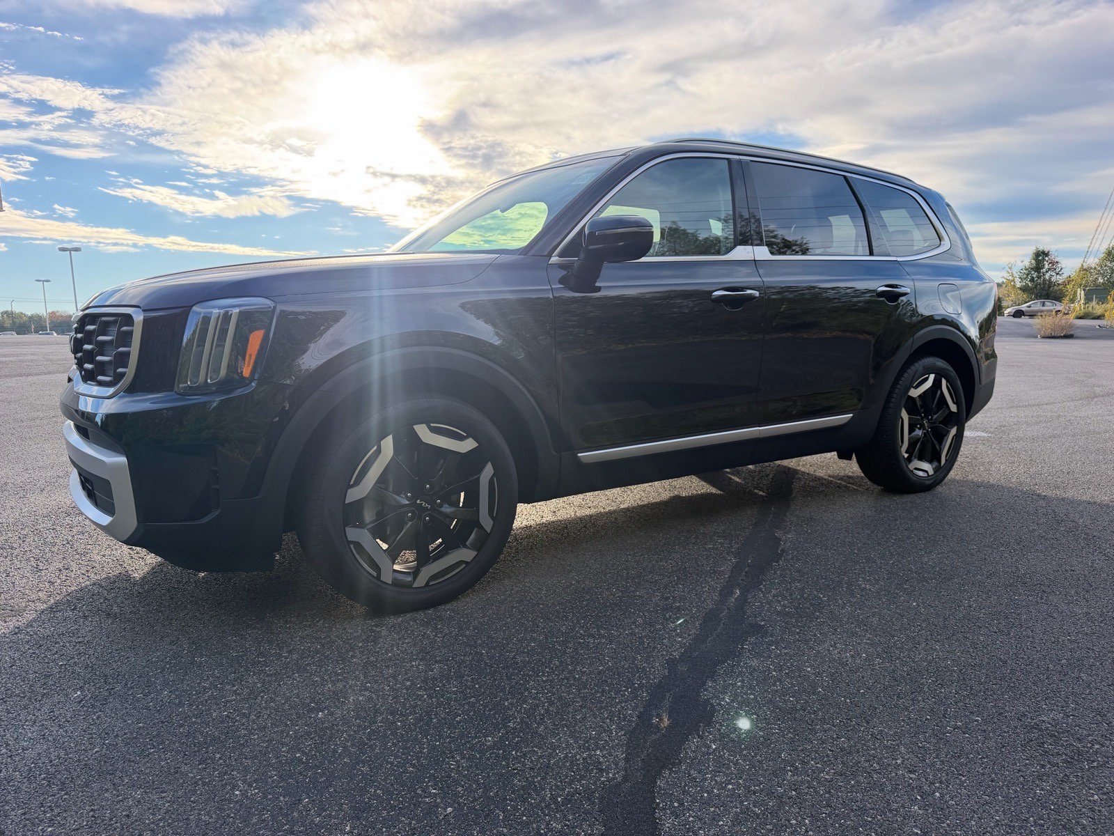 Used 2025 Kia Telluride S AWD/4WD image 7