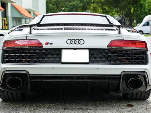 Used 2023 Audi R8 V10 performance AWD/4WD image 5