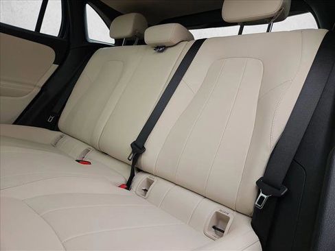 Certified 2022 Mercedes-Benz GLA 250 image 16