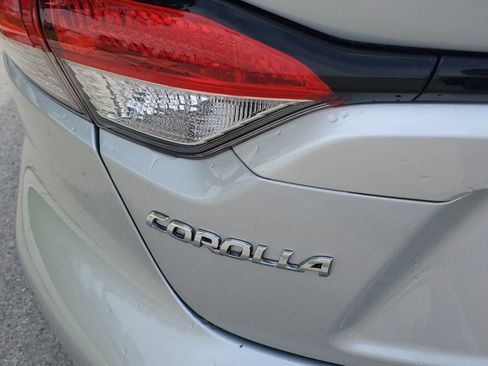 Certified 2024 Toyota Corolla LE FWD image 7