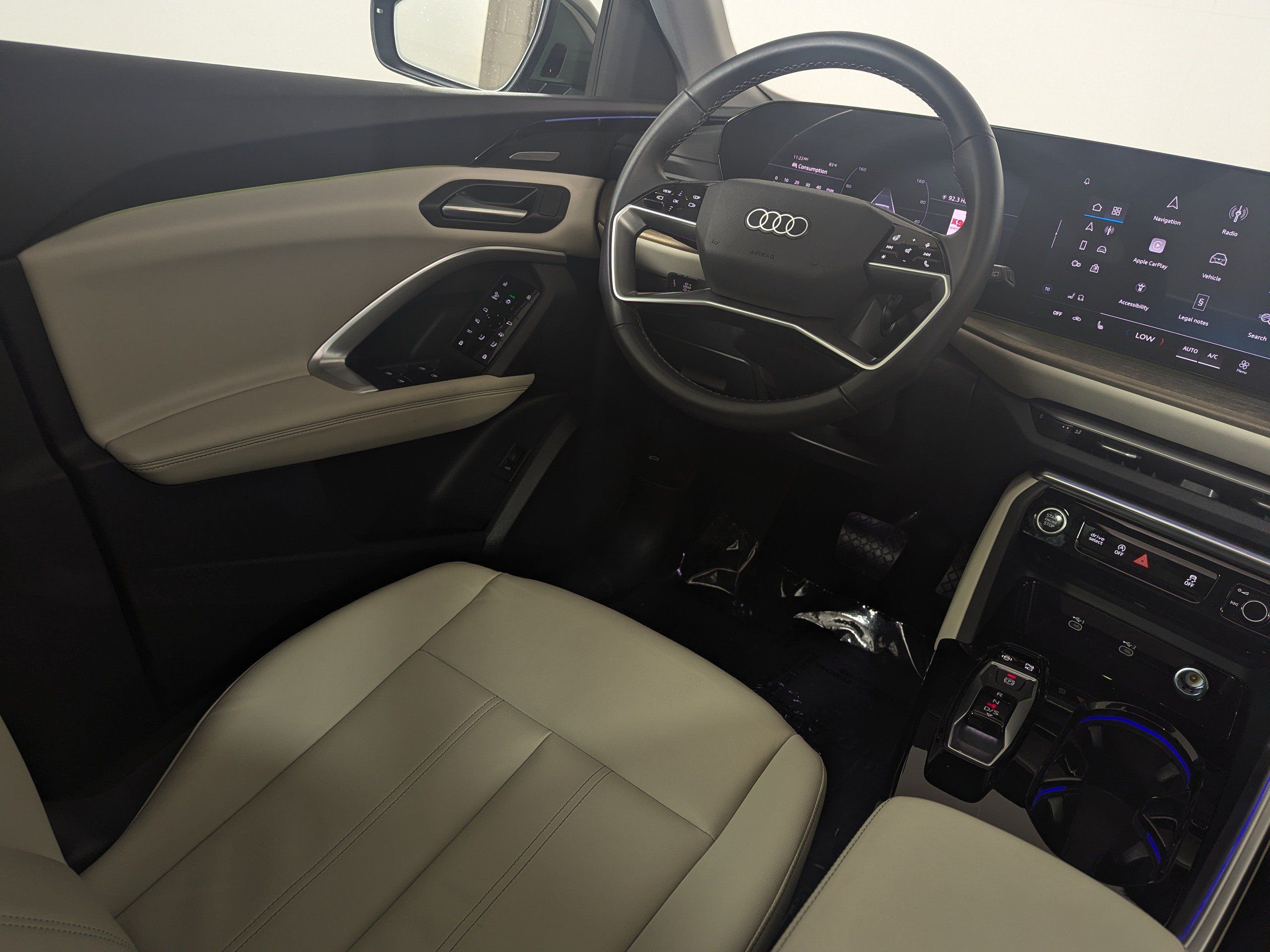 Certified 2025 Audi Q5 Premium w/ Premium Plus AWD/4WD image 14