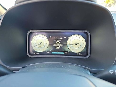 Used 2022 Hyundai Kona N Line w/ Tech Package image 5