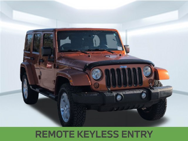 Used 2011 Jeep Wrangler Unlimited Sahara w/ Connectivity Group AWD/4WD image 8
