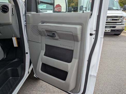 New 2026 Ford E-350 and Econoline 350 Super Duty w/ Power Equipment Group image 30
