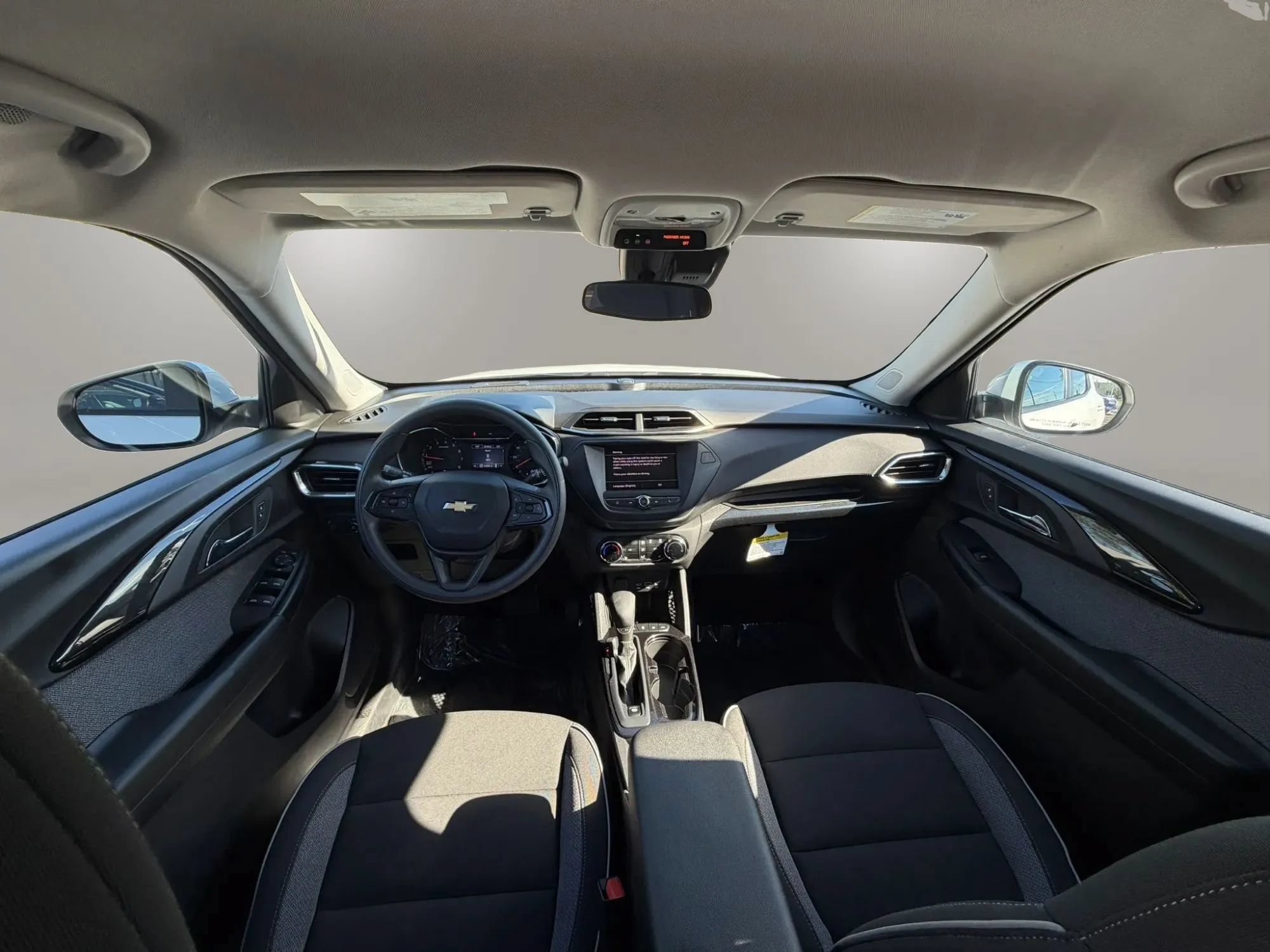 Used 2023 Chevrolet TrailBlazer LT AWD/4WD image 13