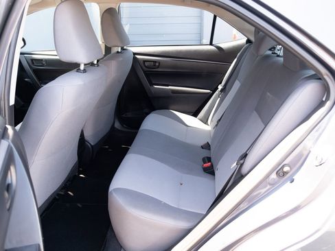 Used 2015 Toyota Corolla L FWD image 11