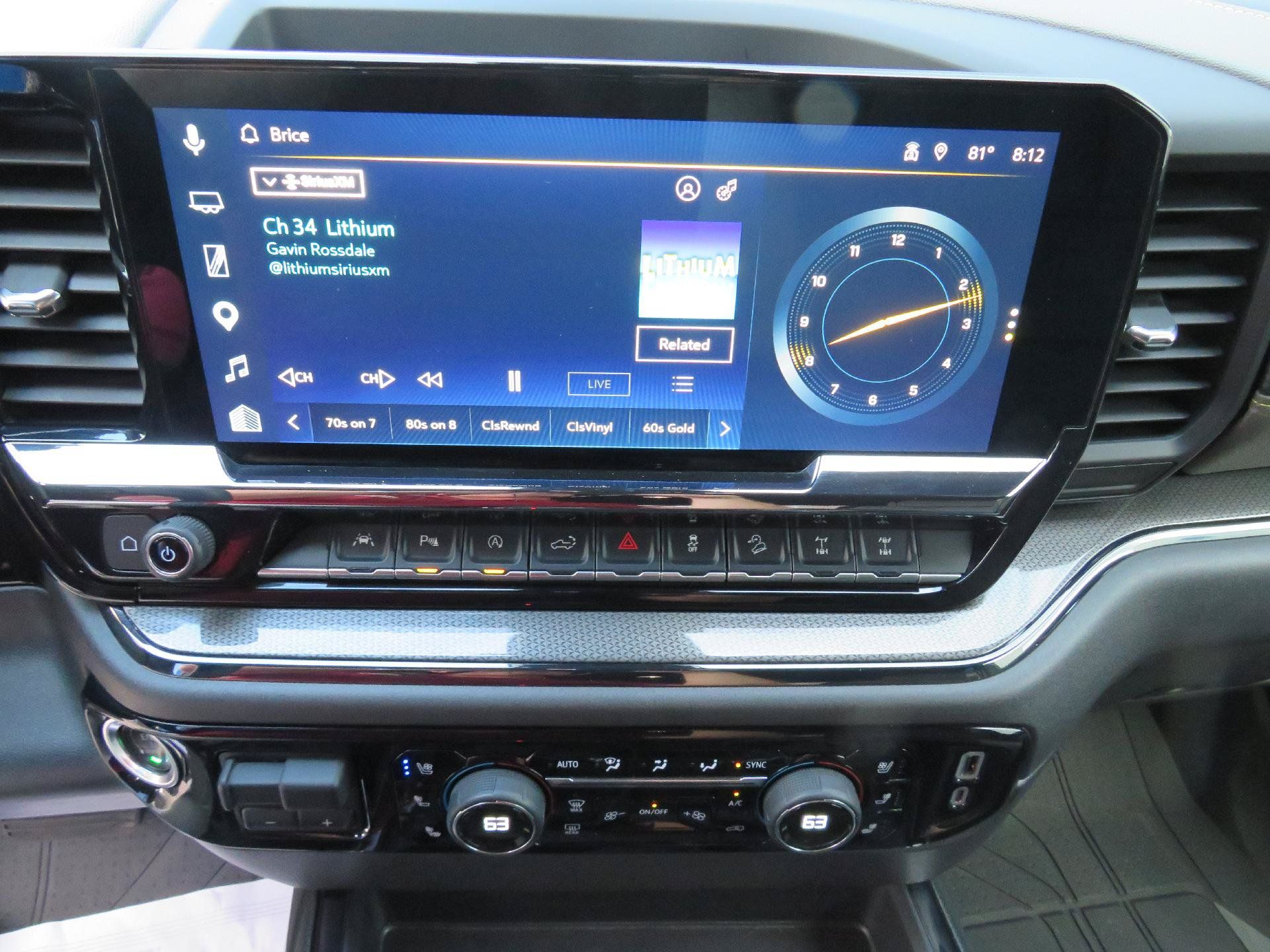 Used 2025 Chevrolet Silverado 1500 ZR2 w/ Technology Package AWD/4WD image 8