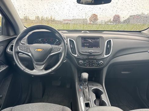 Used 2022 Chevrolet Equinox LT image 11