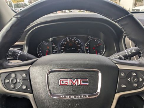 Used 2018 GMC Acadia Denali w/ Technology Package image 37