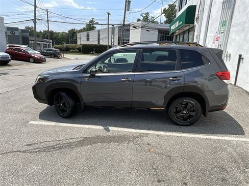 Used 2022 Subaru Forester Wilderness image 7