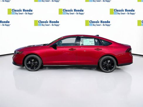 Certified 2025 Honda Accord SE image 4