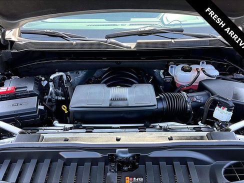 Used 2025 Chevrolet Silverado 1500 RST AWD/4WD image 29