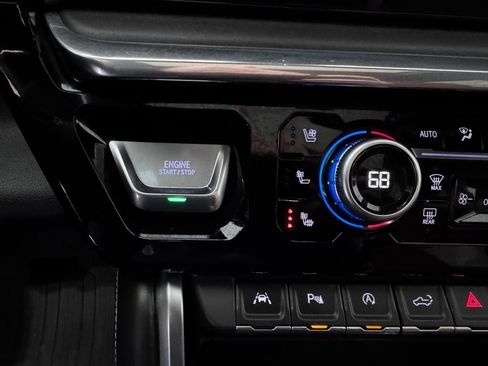 Certified 2023 GMC Sierra 1500 Denali Ultimate AWD/4WD image 22