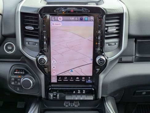 New 2026 RAM 1500 Big Horn AWD/4WD image 18