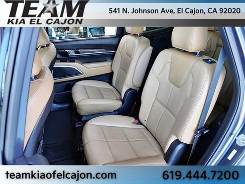 Certified 2021 Kia Telluride SX w/ Towing Package FWD image 20