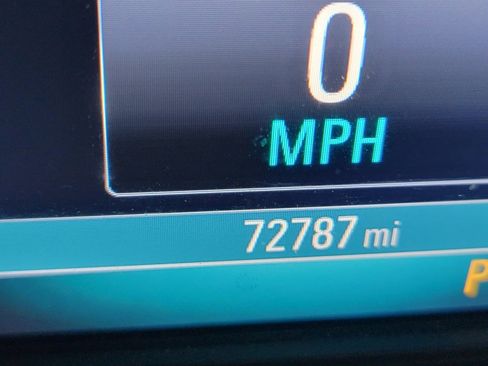 Used 2020 Buick Envision Essence FWD image 16