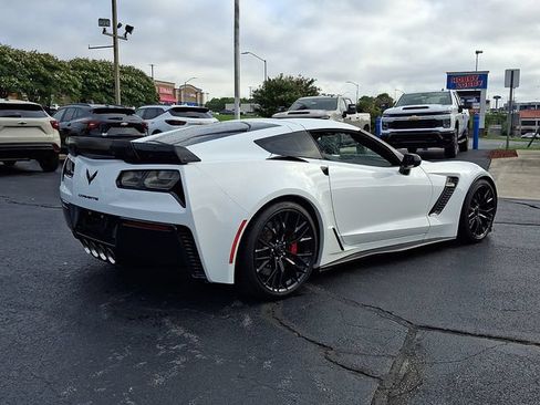 Used 2016 Chevrolet Corvette Z06 RWD image 6