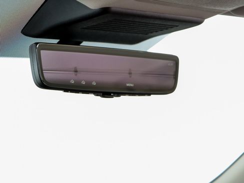 Used 2024 Nissan Armada Platinum w/ Captain's Chairs Package image 27