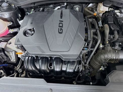 Used 2024 Kia Sportage EX image 33