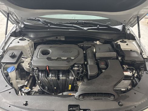 Used 2020 Kia Optima LX FWD image 11