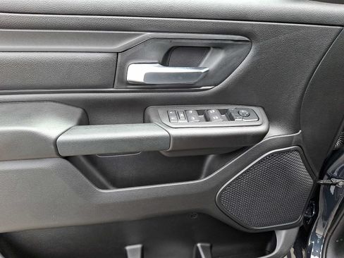 New 2026 RAM 1500 Express AWD/4WD image 8