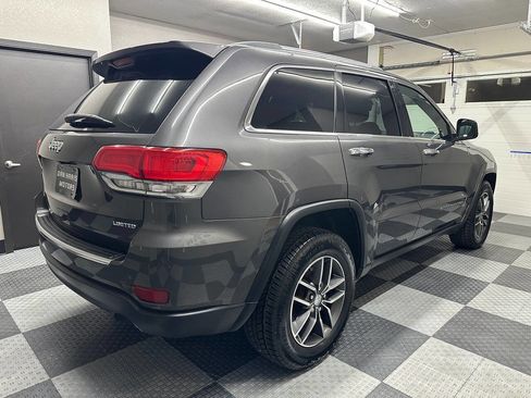 Used 2018 Jeep Grand Cherokee Limited image 10
