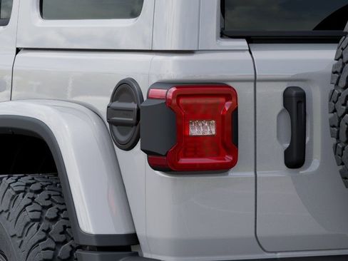 New 2026 Jeep Wrangler Unlimited Rubicon AWD/4WD image 9