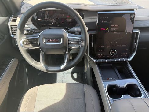 New 2026 GMC Acadia Elevation image 24