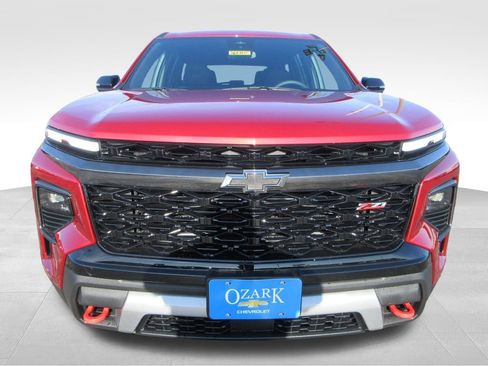 New 2026 Chevrolet Traverse Z71 w/ LPO, Floor Liner Package image 8