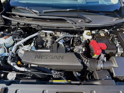 New 2026 Nissan Rogue Platinum image 32