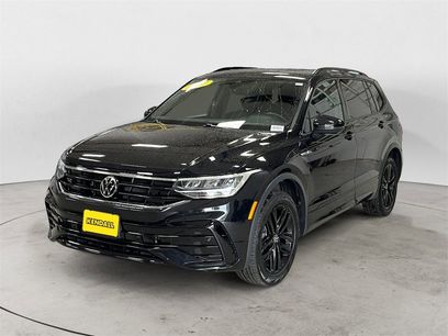 Used 2022 Volkswagen Tiguan SE R-Line