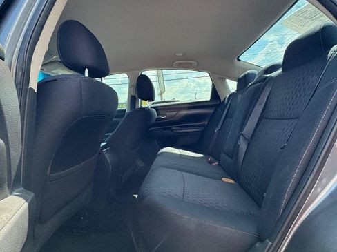 Used 2017 Nissan Altima 2.5 S w/ Power Driver Seat Package FWD image 18