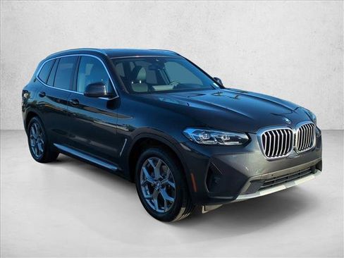 Used 2023 BMW X3 xDrive30i w/ Premium Package AWD/4WD image 3
