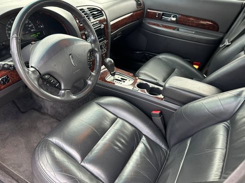 Used 2002 Lincoln LS image 10