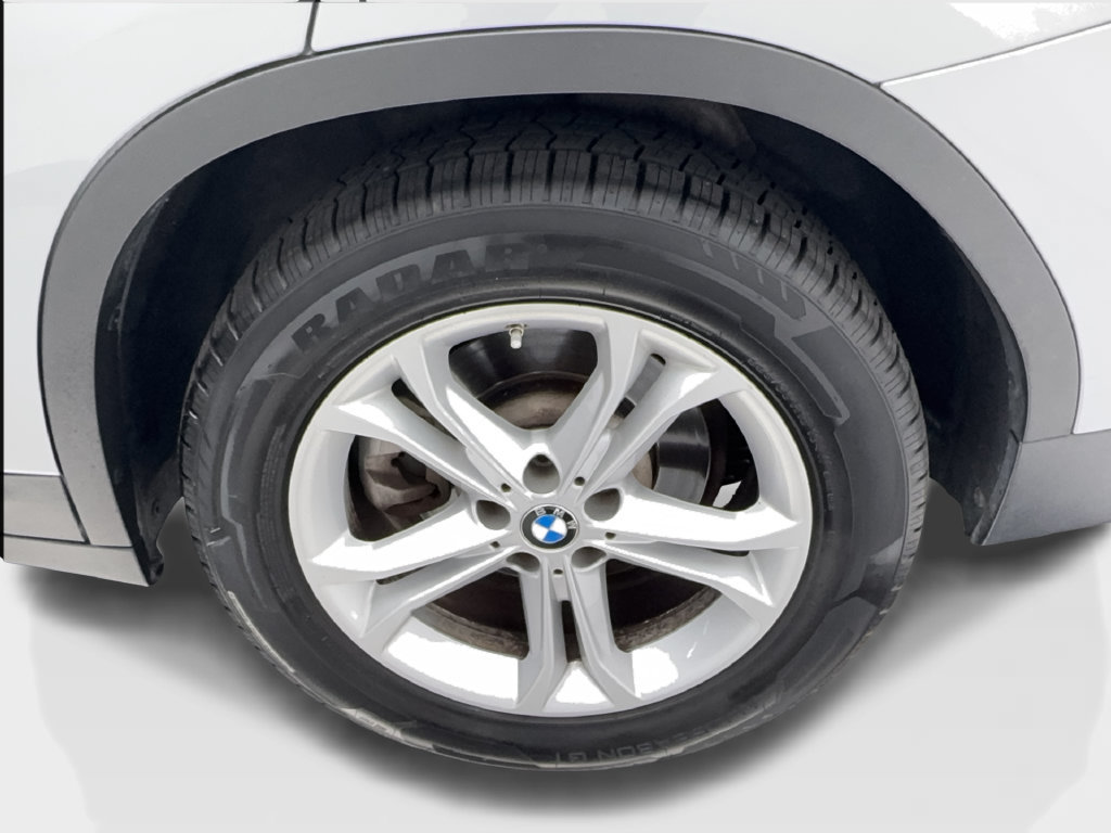 Used 2021 BMW X3 sDrive30i w/ Convenience Package RWD image 14