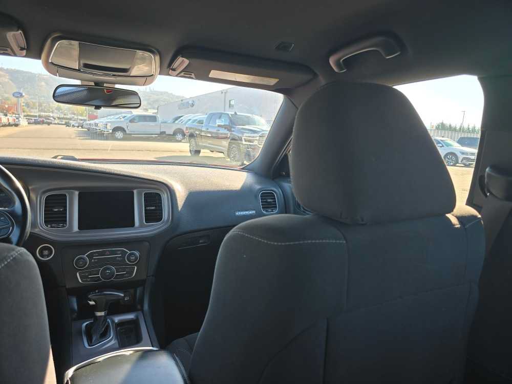 Used 2023 Dodge Charger SXT RWD image 14