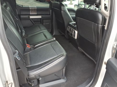 Used 2019 Ford F250 Lariat w/ Lariat Ultimate Package AWD/4WD image 19