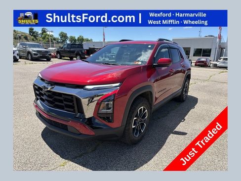 Used 2025 Chevrolet Equinox ACTIV w/ Safety and Technology Package AWD/4WD image 1
