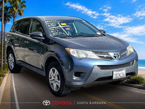 Used 2013 Toyota RAV4 LE FWD image 1